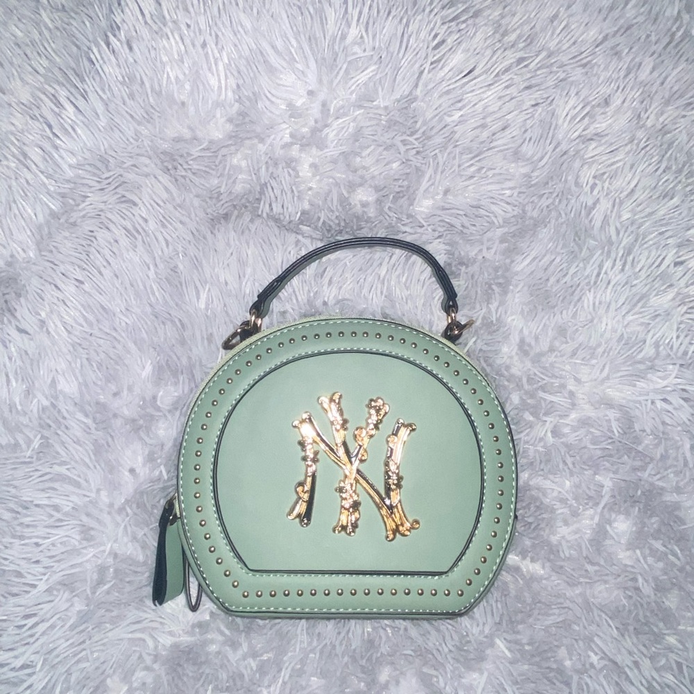 Green Ny bag